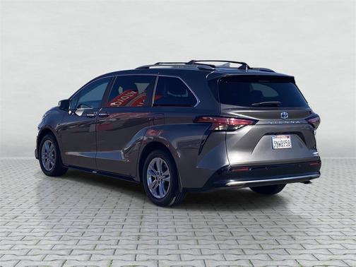 2024 Toyota Sienna Limited
