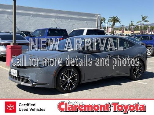 2025 Toyota Prius XLE