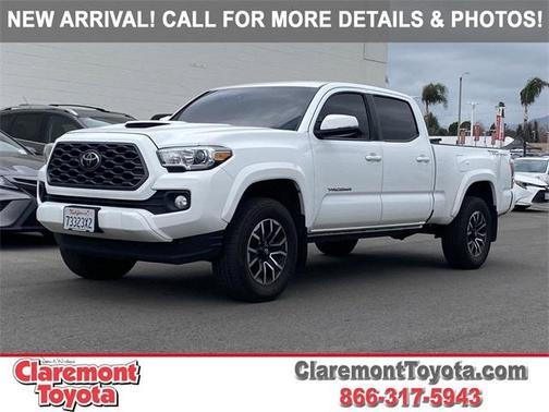 Photo 1 of 12 of 2020 Toyota Tacoma TRD Sport