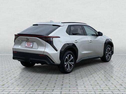 2025 Toyota bZ4X XLE