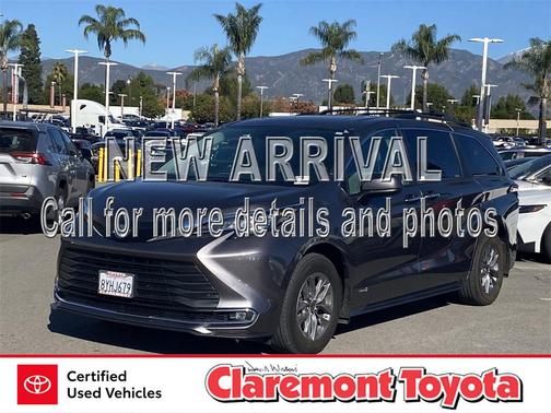2021 Toyota Sienna XLE 8 Passenger