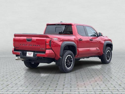 2025 Toyota Tacoma Hybrid TRD Off Road