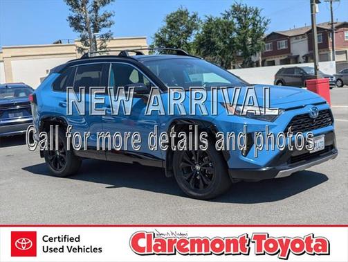 2023 Toyota RAV4 Hybrid SE
