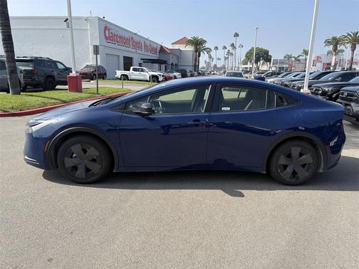 2024 Toyota Prius LE