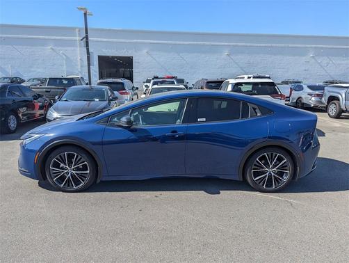 2024 Toyota Prius XLE