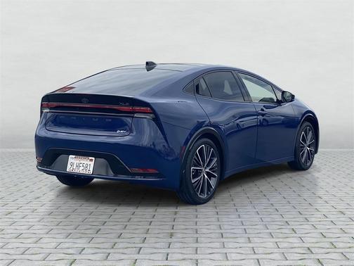 2024 Toyota Prius XLE