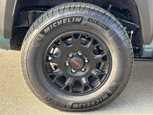 2025 Toyota 4Runner TRD Off Road Premium