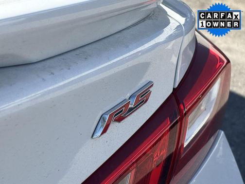 2022 Chevrolet Malibu FWD RS