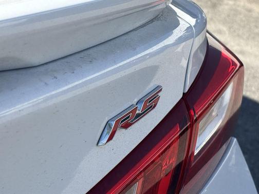 2022 Chevrolet Malibu FWD RS