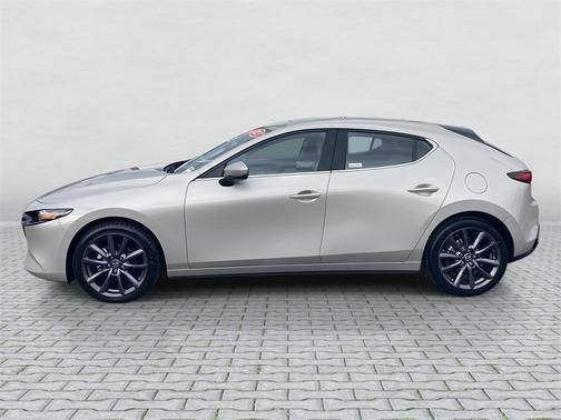 2023 Mazda Mazda3 FWD w/Preferred Package