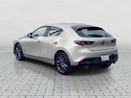 2023 Mazda Mazda3 FWD w/Preferred Package