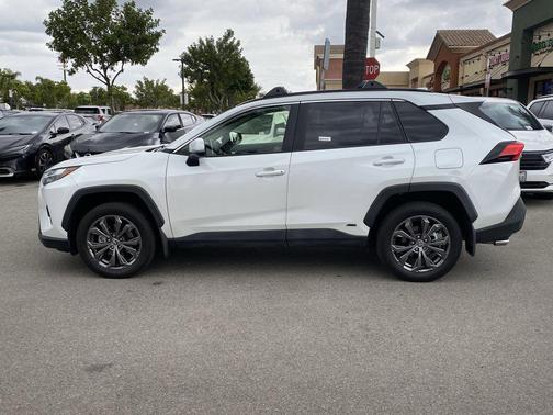 Wind Chill Pearl 2024 Toyota RAV4 Hybrid XLE Premium