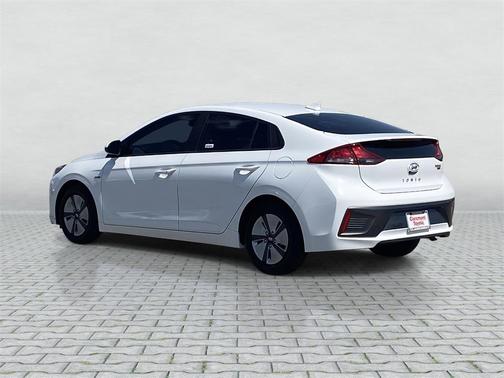 2020 Hyundai IONIQ Hybrid Blue