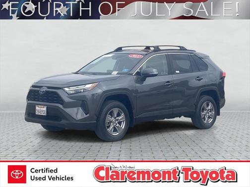 2022 Toyota RAV4 Hybrid XLE
