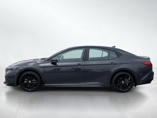 Underground 2026 Toyota Camry SE