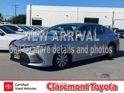 2022 Toyota Camry LE
