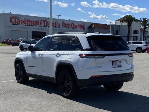 2025 Jeep Grand Cherokee Altitude