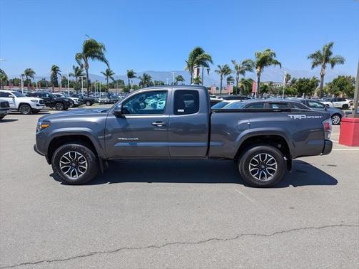 2022 Toyota Tacoma TRD Sport