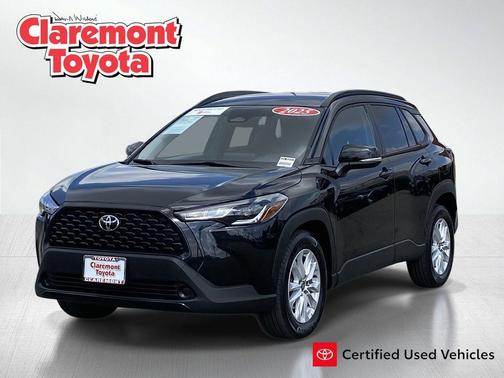 2025 Toyota Corolla Cross LE