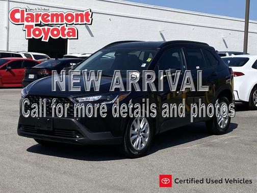 2025 Toyota Corolla Cross LE