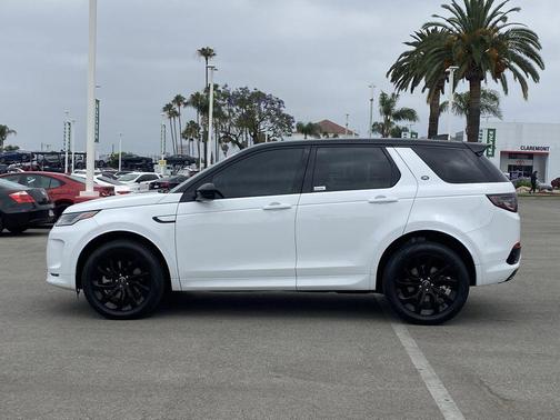 White 2023 Land Rover Discovery Sport SE R-Dynamic