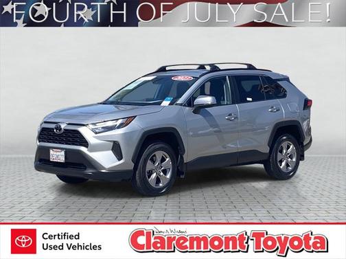 2023 Toyota RAV4 XLE