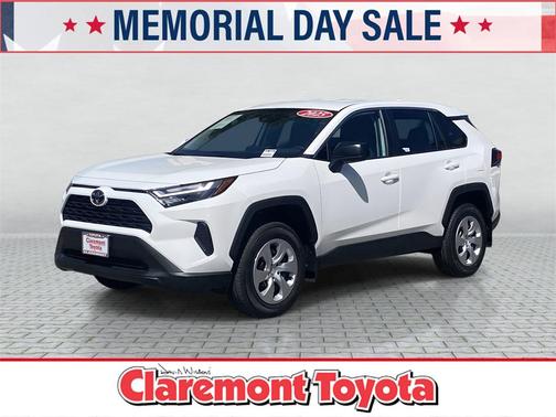 Ice 2025 Toyota RAV4 LE