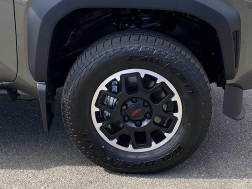 2025 Toyota Tacoma TRD Off Road