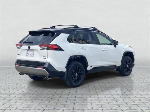 2024 Toyota RAV4 Hybrid SE