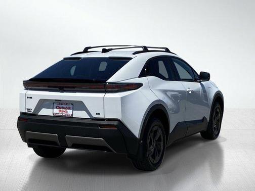 Wind Chill Pearl 2026 Toyota C-HR SE