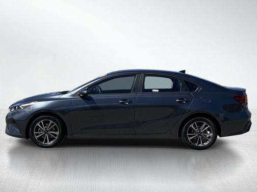 Gravity Gray 2024 Kia Forte LXS