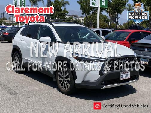 Wind Chill Pearl 2023 Toyota Corolla Cross XLE