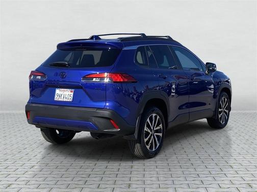 2024 Toyota Corolla Cross XLE