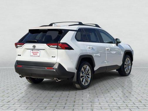2025 Toyota RAV4 XLE Premium