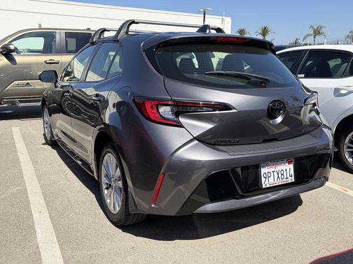 Magnetic Gray Metallic 2025 Toyota Corolla SE