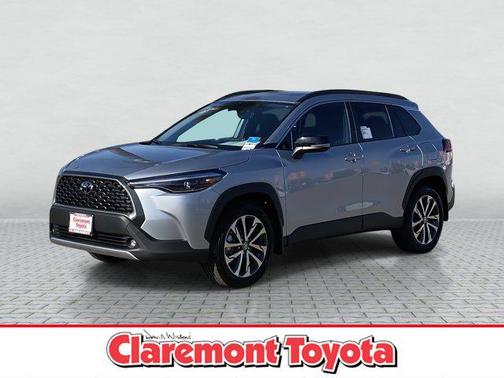 2025 Toyota Corolla Cross XLE