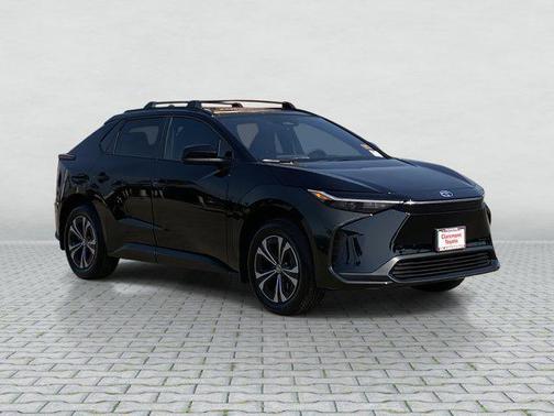 2025 Toyota bZ4X XLE