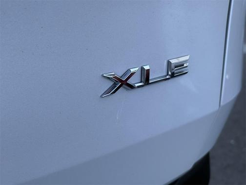 2024 Toyota Grand Highlander Hybrid XLE