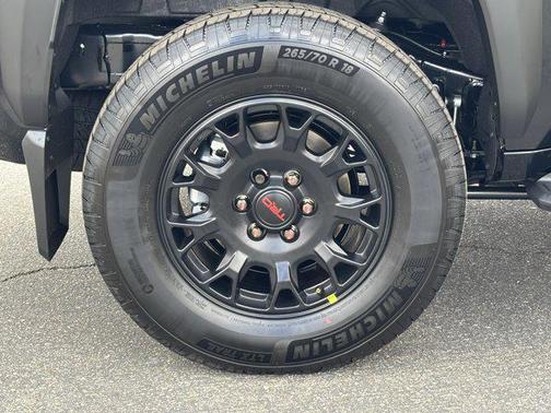 2025 Toyota 4Runner TRD Off Road