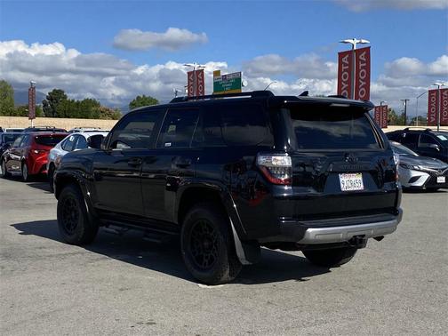 2023 Toyota 4Runner TRD Off Road Premium