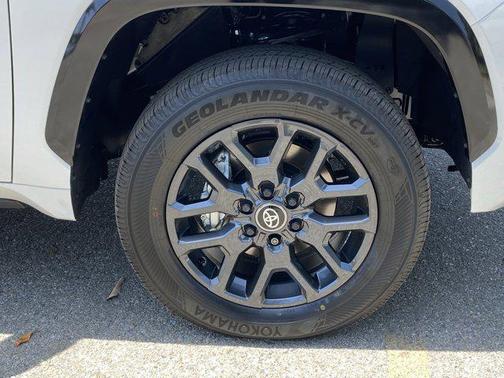 2025 Toyota Tundra Hybrid Platinum
