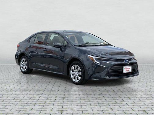 2025 Toyota Corolla Hybrid LE