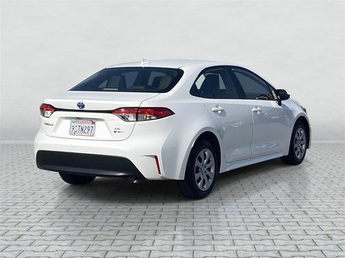2025 Toyota Corolla Hybrid LE