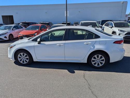 2025 Toyota Corolla Hybrid LE