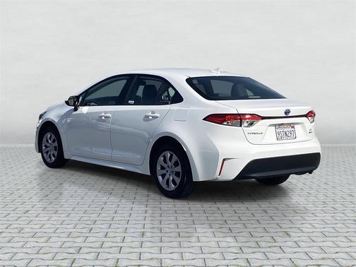 2025 Toyota Corolla Hybrid LE