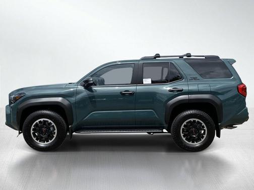 Everest 2026 Toyota 4Runner TRD Off Road Premium