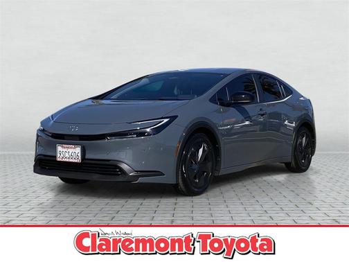 2024 Toyota Prius LE