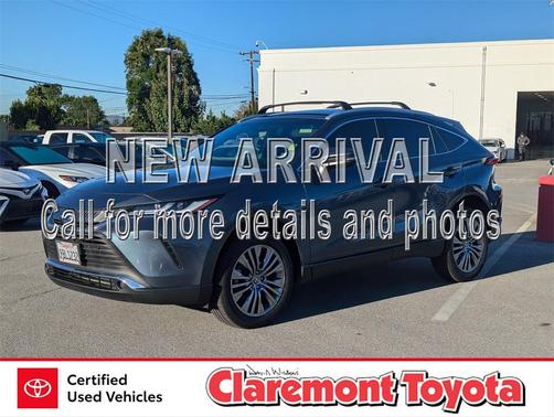 2022 Toyota Venza XLE