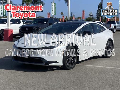 White 2024 Toyota Prius XLE