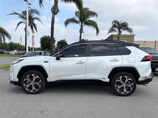 2024 Toyota RAV4 Prime XSE